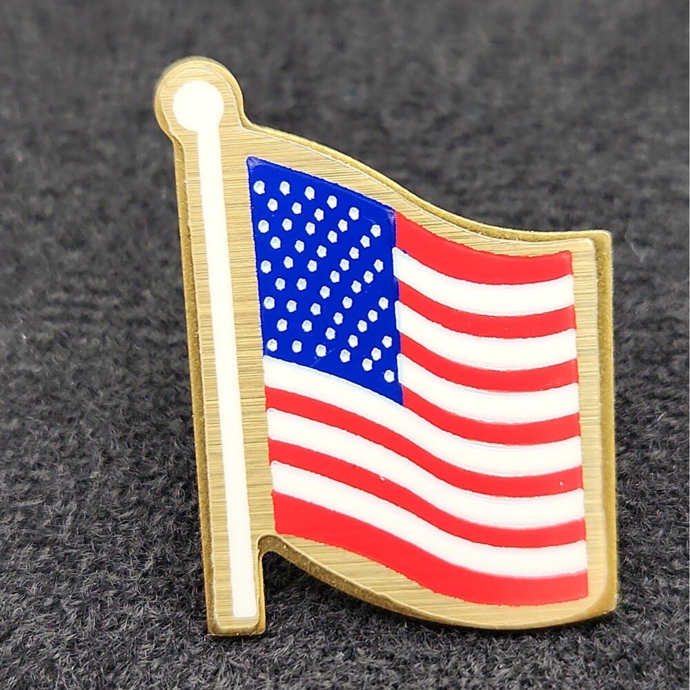 Pin Waving American Flag Stars Lapel Pinback Hat Collectible Union Made USA VTG